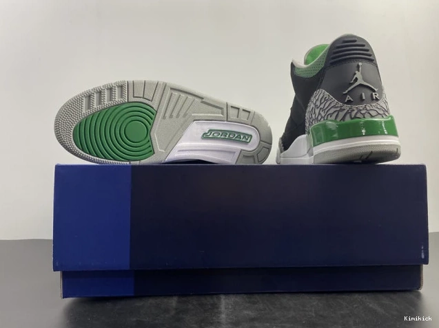 CT8532- 3 950 Jordan NewStyle Air Pine Green 0616